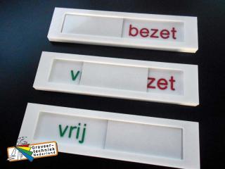 Schuifbordje vrij-bezet 120x30mm wit kunststof